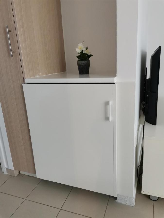 City Flats 308 拉纳卡 外观 照片